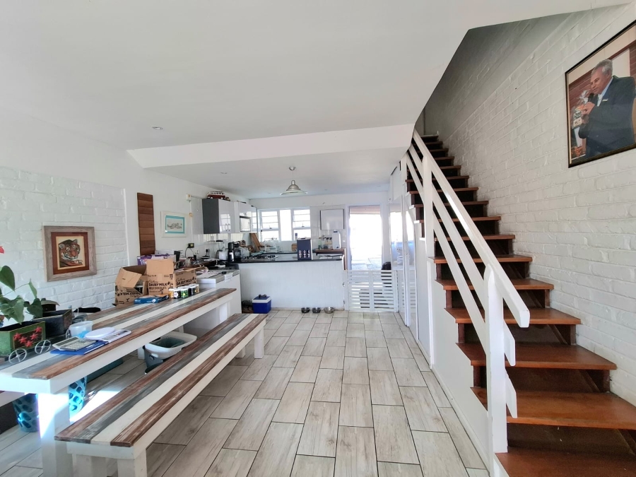 2 Bedroom Property for Sale in Bonza Bay Eastern Cape